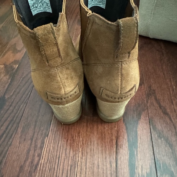 Sorel. Tan size 8 only worn once - Picture 11 of 16